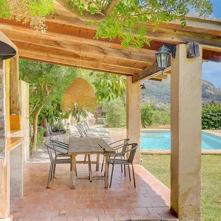 Mit Privatpool Fuer 12 Personen Ca 240 Qm In Pollenca, Mallorca Nordkueste Von Mallorca Сasa de vacaciones